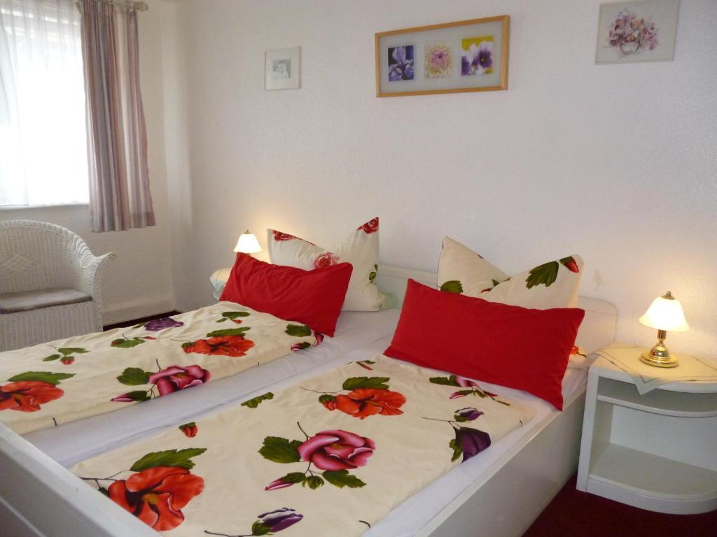 Hotel-Cafe-Restaurant Parkhaus Altenau  Rom bilde